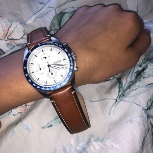 Fossil watch never worn men’s !